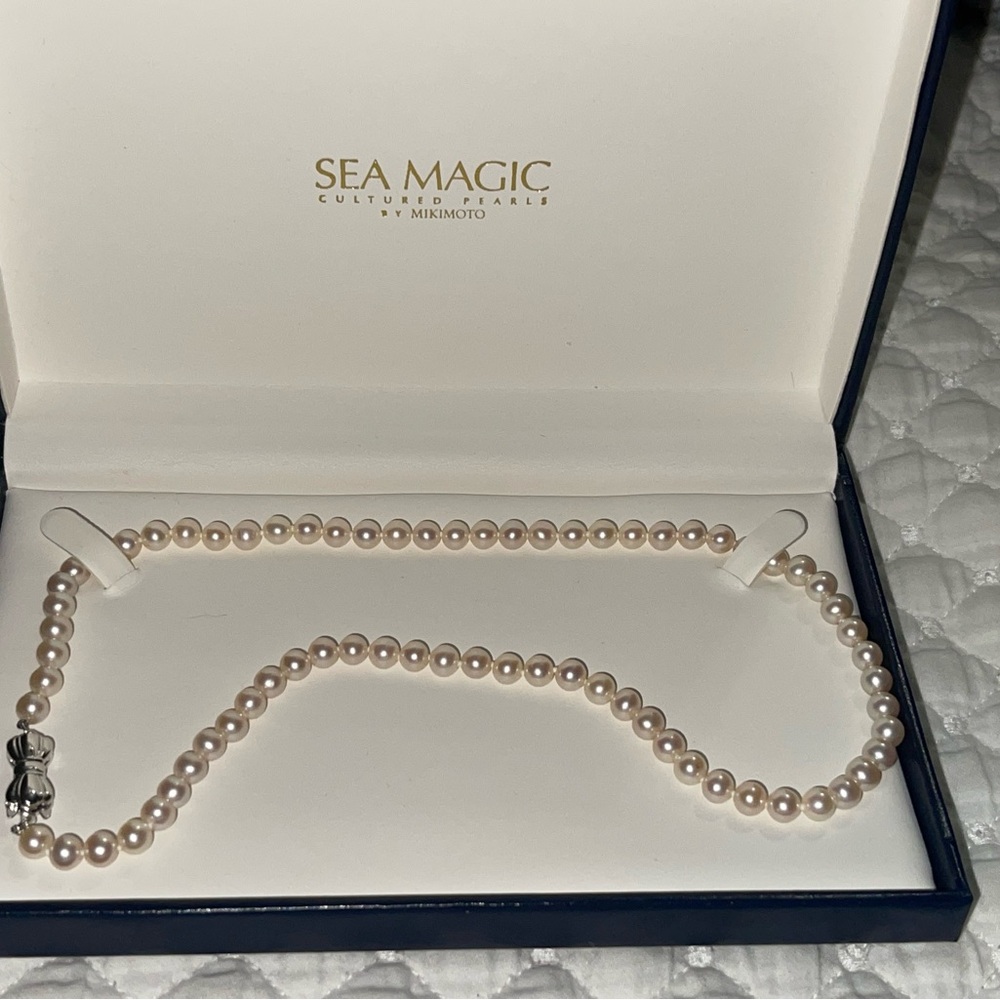 Mikimoto Cream Pearl Necklace Elegant Jewelry